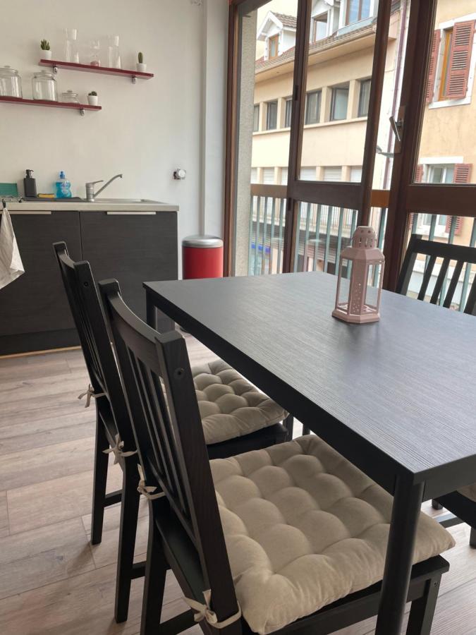 La Madeleine Appartement Annecy Buitenkant foto